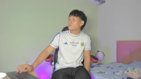 Evans Williams online show from 03/06/25, 01:14