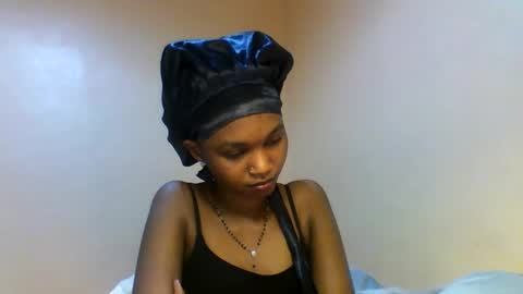 Snapshot of sasy_tina chatting on 03/02/26, 10:38 Tina online show from 03/02/26, 10:38