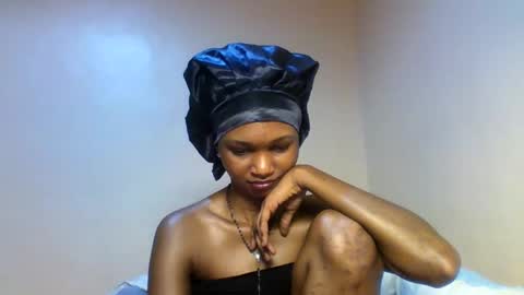 Snapshot of sasy_tina chatting on 03/05/26, 10:44 Tina online show from 03/05/26, 10:44