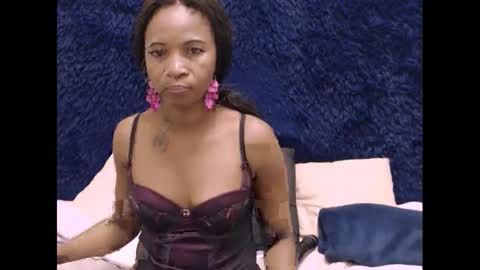 Snapshot of sasyylissaa chatting on 01/16/25, 12:02 sasyylissaa online show from 01/16/25, 12:02