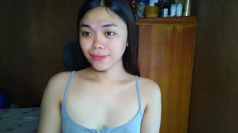 saszzyyumiie online show from 11/23/25, 02:33