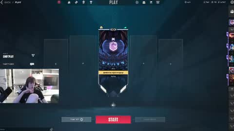 Snapshot of sat1sfaction chatting on 04/21/26, 02:56 Kristof online show from 04/21/26, 02:56