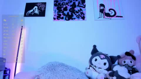 Snapshot of satanbabee_ chatting on 05/16/26, 12:51 im expecting 300 thumbs up on my altar online show from 05/16/26, 12:51