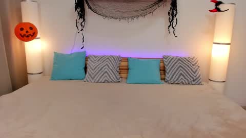 Sati online show from 10/12/25, 07:18