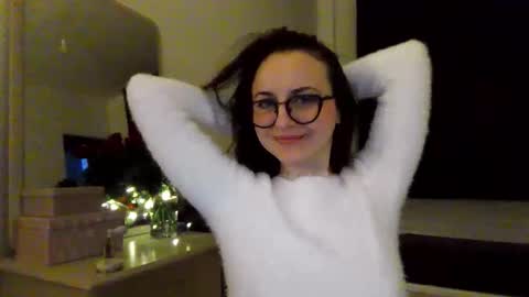 Lori online show from 02/02/26, 04:17