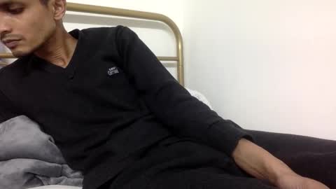  dnik online show from 11/18/25, 08:35