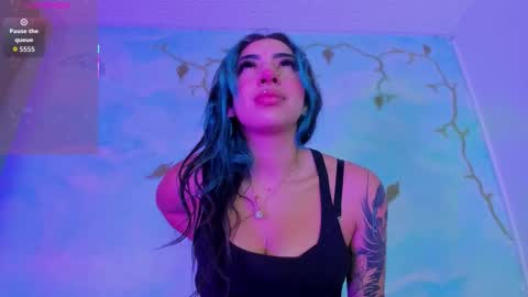 Snapshot of saturno_stone chatting on 11/08/25, 07:52 Saturnooo online show from 11/08/25, 07:52