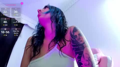Snapshot of saturno_stone chatting on 07/21/26, 01:52 Saturnooo online show from 07/21/26, 01:52