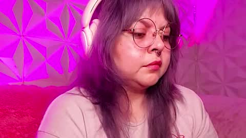 Gina George online show from 10/23/25, 02:33