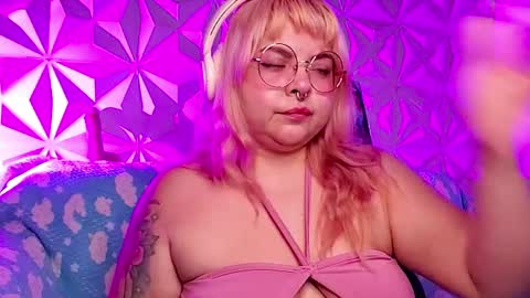 Gina George online show from 04/07/26, 01:17