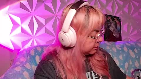 Snapshot of satyn_doll chatting on 04/21/26, 02:51 Gina George online show from 04/21/26, 02:51