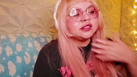 Snapshot of satyn_doll chatting on 05/19/26, 01:56 Gina George online show from 05/19/26, 01:56