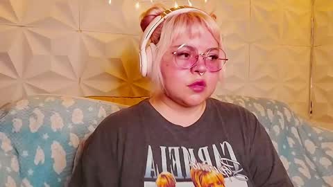 Snapshot of satyn_doll chatting on 06/07/26, 10:13 Gina George online show from 06/07/26, 10:13