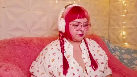 Snapshot of satyn_doll chatting on 07/09/26, 12:48 Gina George online show from 07/09/26, 12:48