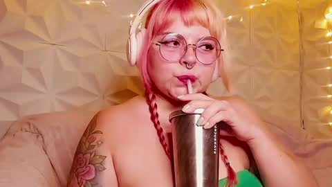 Snapshot of satyn_doll chatting on 07/12/26, 10:34 Gina George online show from 07/12/26, 10:34