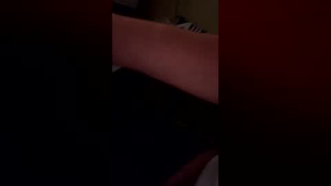 Snapshot of satyryconus chatting on 04/19/26, 07:49 satyryconus online show from 04/19/26, 07:49