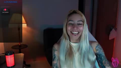 I AM JENN  online show from 12/08/24, 10:47