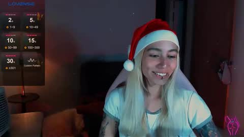 I AM JENN  online show from 12/15/24, 09:53