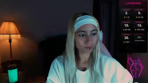 I AM JENN  online show from 12/27/24, 12:07