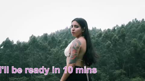 Snapshot of saucy_zaren chatting on 05/20/26, 06:58 Zaren online show from 05/20/26, 06:58