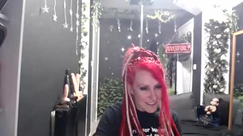 SaucySky online show from 03/28/26, 09:25