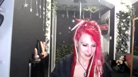 SaucySky online show from 03/30/26, 09:27