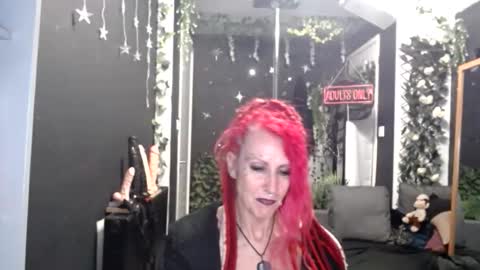 SaucySky online show from 04/09/26, 10:26