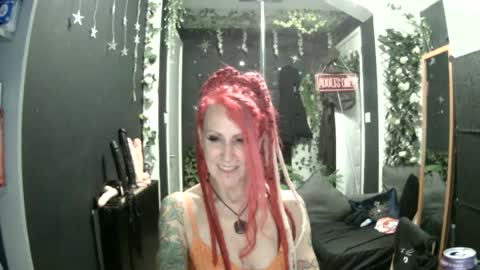 SaucySky online show from 06/28/26, 09:21