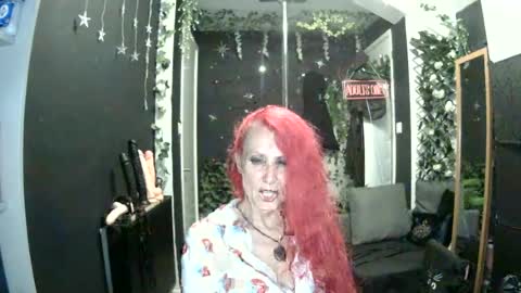 SaucySky online show from 07/11/26, 08:55