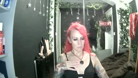 SaucySky online show from 07/15/26, 09:20