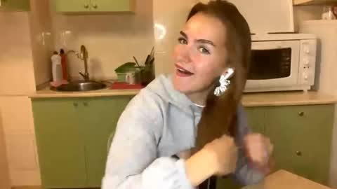 Martha online show from 10/08/25, 04:26