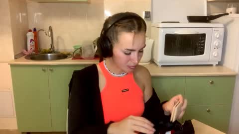 Martha online show from 10/09/25, 03:10