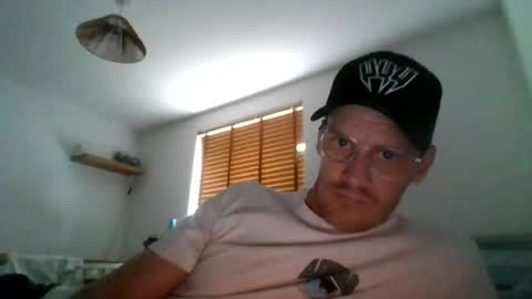 Sausagesandwitch23 online show from 07/21/26, 07:43