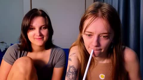 LUNA and ANNA    online show from 09/29/25, 05:29