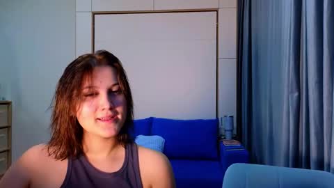 LUNA and ANNA    online show from 10/10/25, 02:16