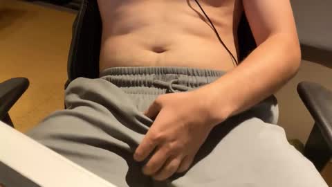 Snapshot of savagegerman chatting on 11/16/25, 08:14 savagegerman online show from 11/16/25, 08:14