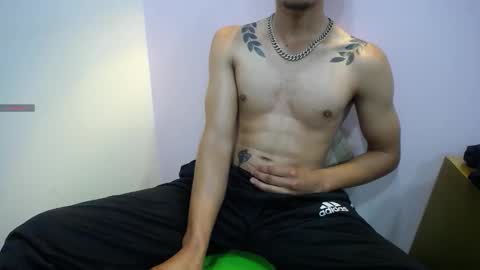 SavageLover  online show from 12/03/25, 05:48