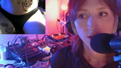 Snapshot of savagewaves chatting on 03/30/26, 04:24 savagewaves online show from 03/30/26, 04:24