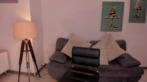 S a v a n n a h  online show from 10/21/25, 07:25