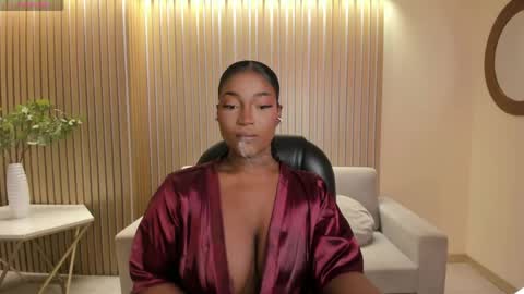 S a v a n n a h  online show from 05/31/26, 09:38