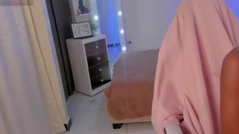 Savannahwildee online show from 02/06/25, 11:32