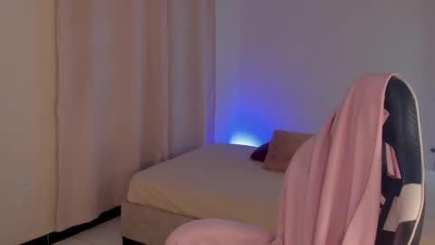 Savannahwildee online show from 02/20/25, 03:52