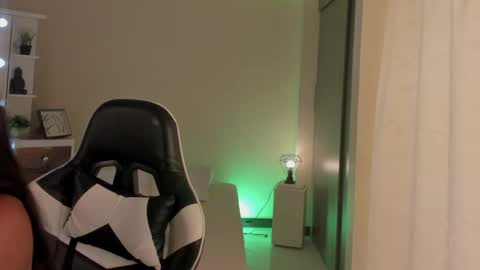 Savannahwildee online show from 03/02/25, 02:32