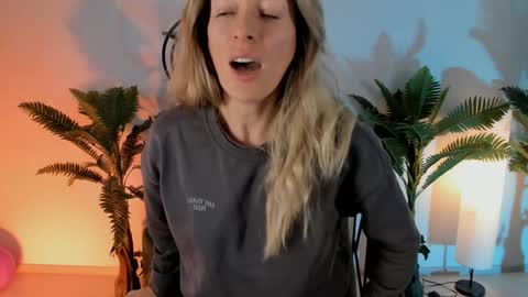 save the qween online show from 12/13/24, 11:45