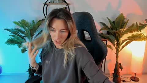 save the qween online show from 12/15/24, 05:34