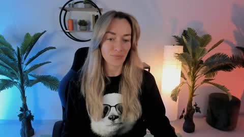 save the qween online show from 01/25/25, 08:10