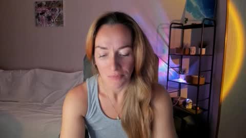 save the qween online show from 10/05/25, 11:19