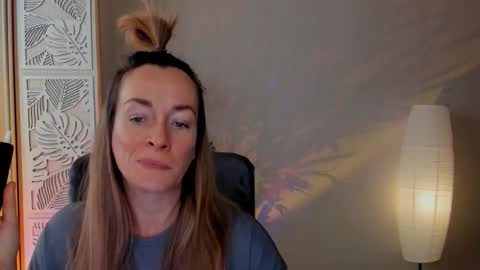 save the qween online show from 02/04/26, 06:08