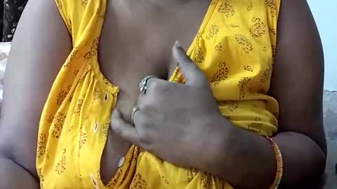 Snapshot of savita0969 chatting on 04/19/26, 01:38 Anjali online show from 04/19/26, 01:38