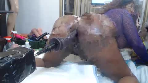 Snapshot of savonsex chatting on 03/09/25, 07:59 savonsex online show from 03/09/25, 07:59